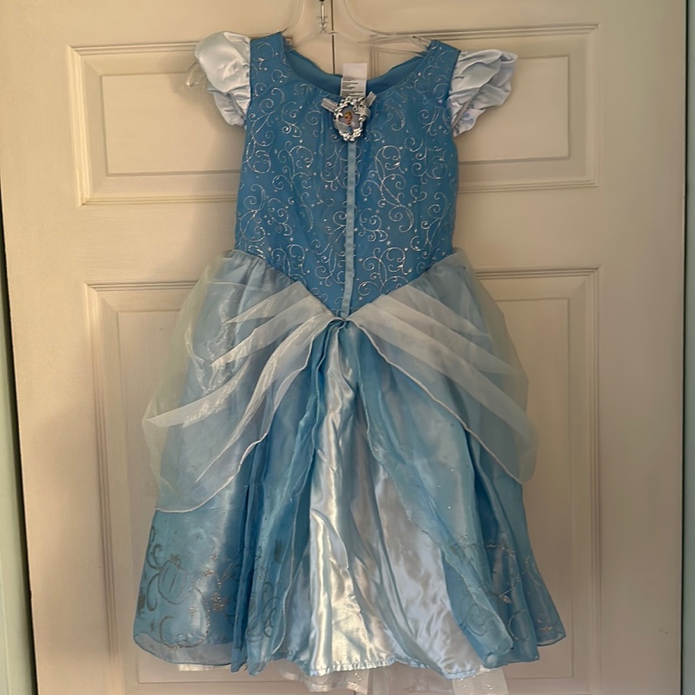 Disney princess dress Cinderella size 4-6x